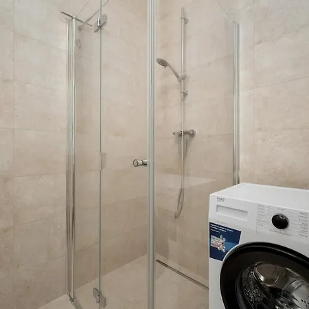 Apartament Beige In With Parking And Balcony By Renters Wrocław